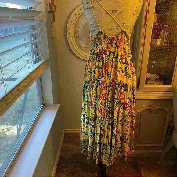 Label of Love Floral Yellow Maxi Dress size XL - Picture 3 of 4